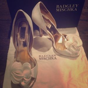 Badgley Mischka Randall